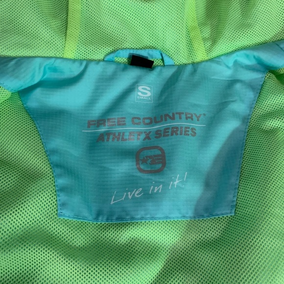 Free Country Women’s Jacket - Picture 5 of 11